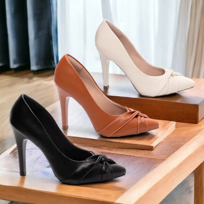 Scarpin Torricella Napa Caramelo – Luxo e Elegância